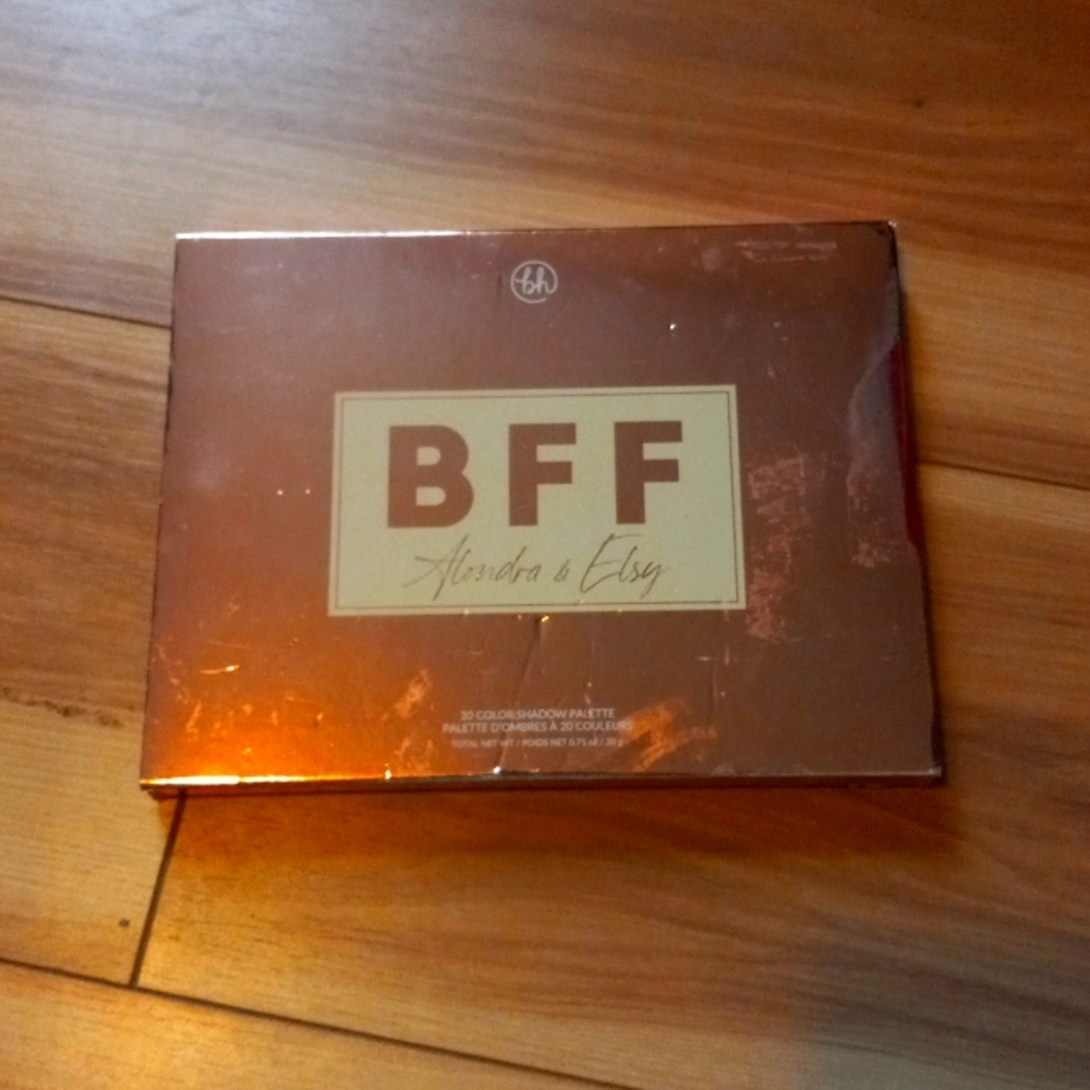 New Makeup pallet